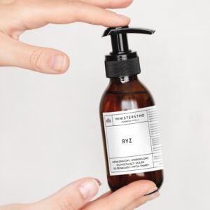 Ryžiai - makiažo valiklis