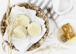 Pienas-medus-avižos kietas šampūnas